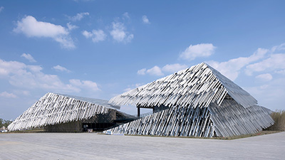 Yangcheng Lake Tourist Center