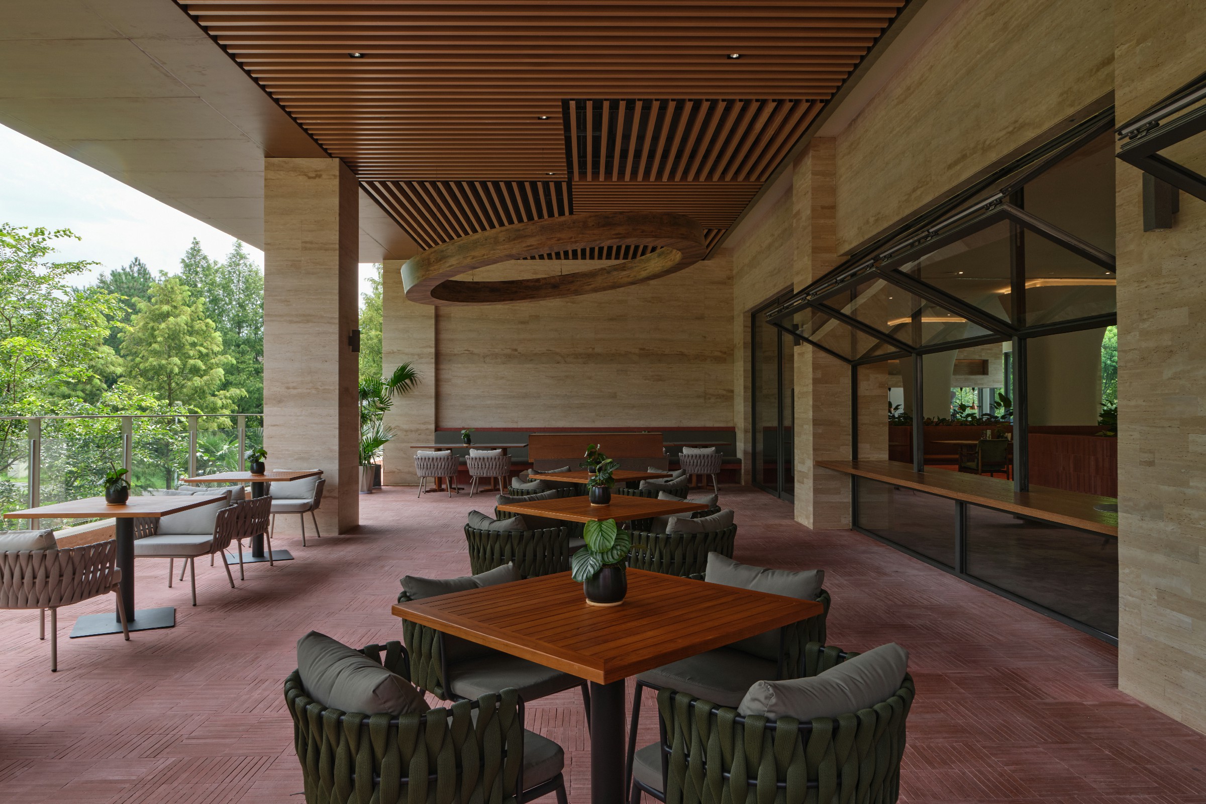 安吉五峰山运动酒店